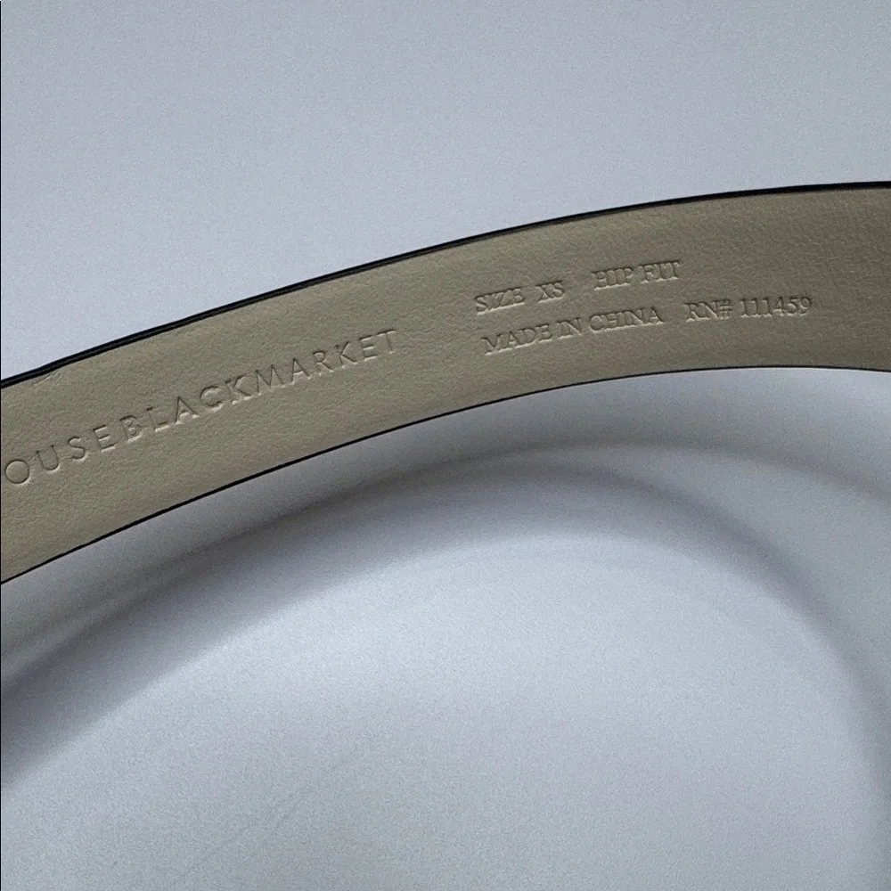 White House Black Market Navy Belt with  Buckle - Picture 3 of 6